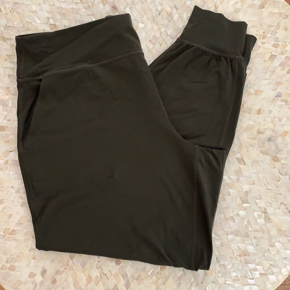 Lululemon Align Jogger Olive 16